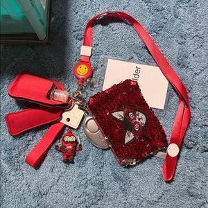Red‎ Fox & Minion kids keychain